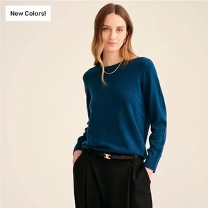 Nadaam 100% Cashmere crewneck sweater